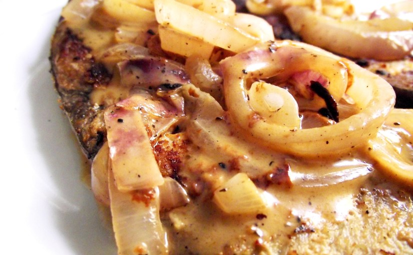 ¡Carite a la plancha y crema de&nbsp;cebollas!