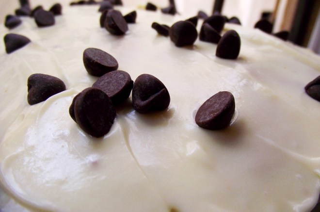 bizcocho de banana y besitos de chocolate