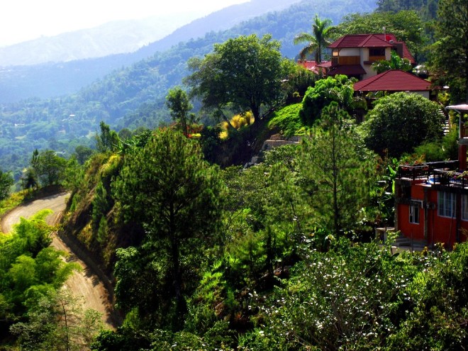 Paisaje desde el balcón de Aroma de la Montaña Restaurant