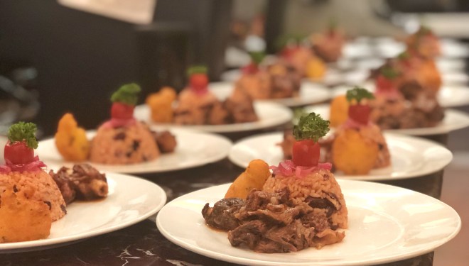 Rabo encendío, moro de habichuelas, arepitas de maíz