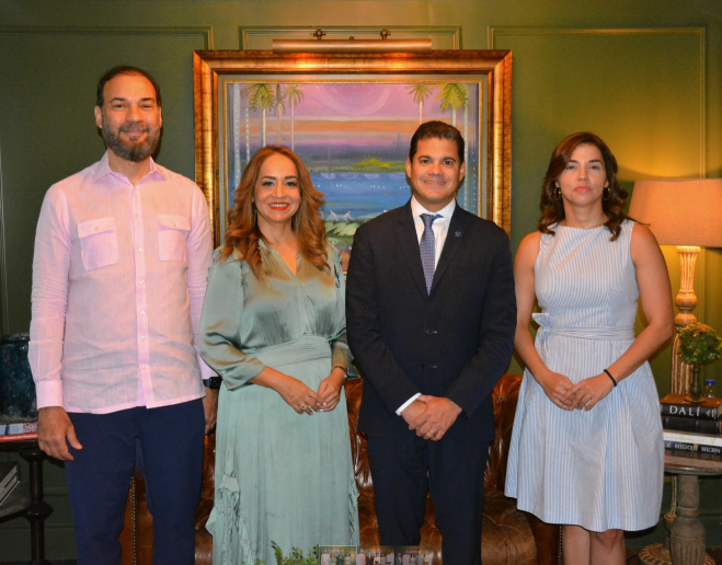 Omar Cepeda, Aguie Lendor, David Llibre y Sarah Peña